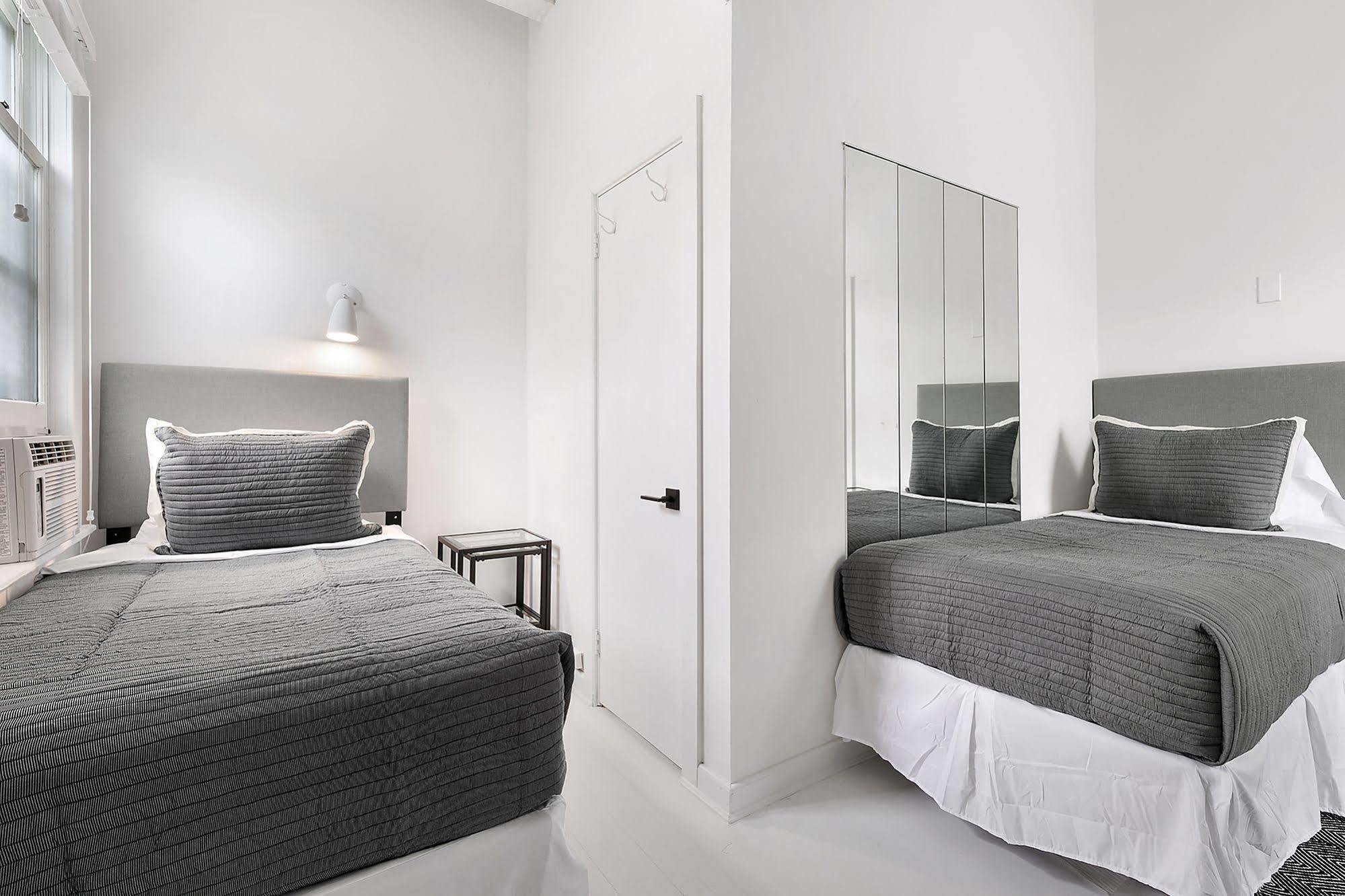 The Village Latch Inn Southampton Luaran gambar